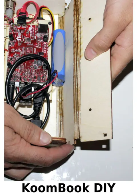 Assemblage d'un KoomBook - Guide pas à pas complet
